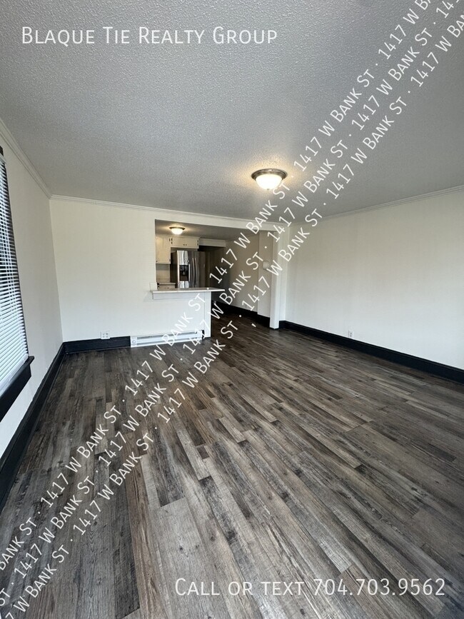 Foto del edificio - 1417 W Bank St