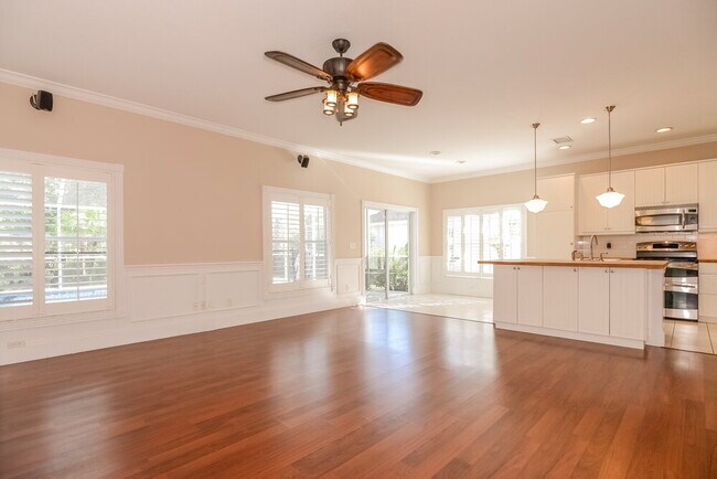 Foto del edificio - 18863 Maisons Dr