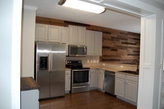 Building Photo - 918 Sterling Creek Cir