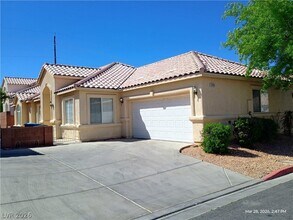 Building Photo - 2695 Rimpacific Cir