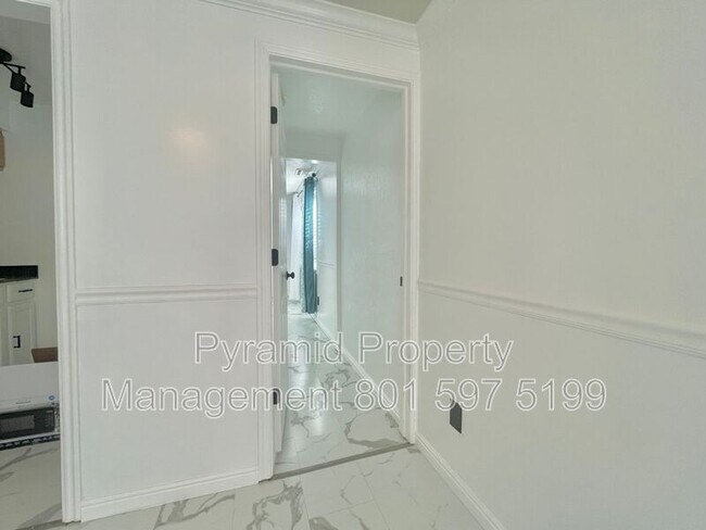 Foto del edificio - 4111 W 9580 S