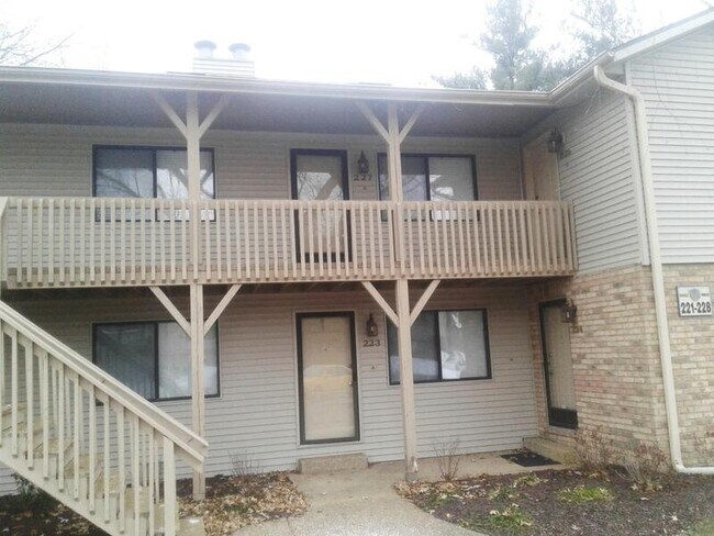 Building Photo - 228 Eagle Ridge