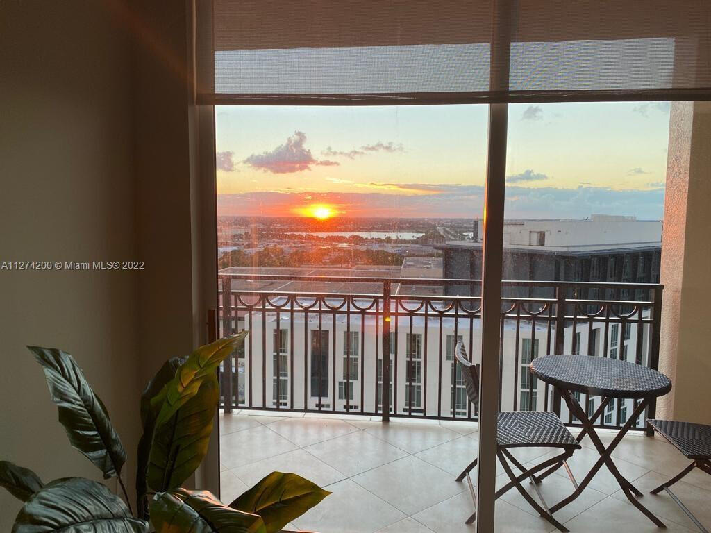 Primary Photo - 550 Okeechobee Blvd