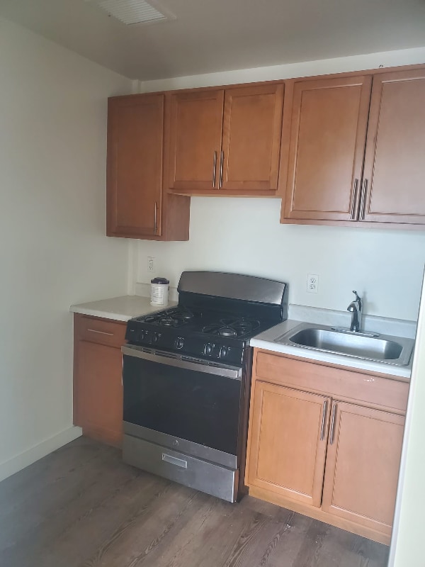 Photo - 672 E 224th St Apartment