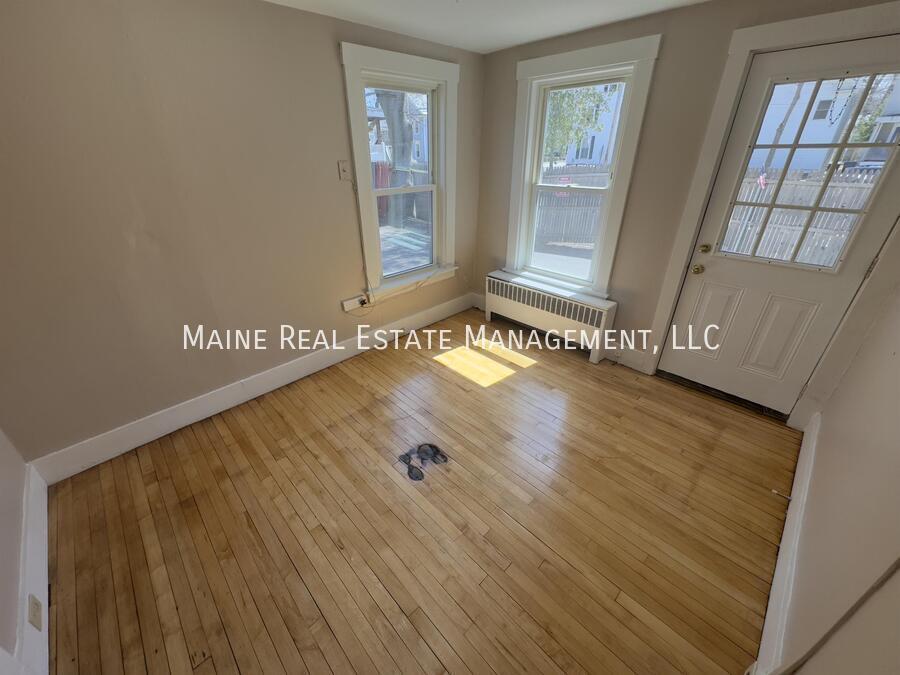 Foto principal - 145 Essex St