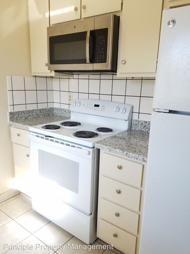 Foto del edificio - 3519 Agate Dr