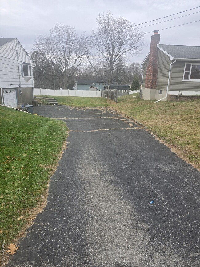 Foto del edificio - 21 Carriage Dr