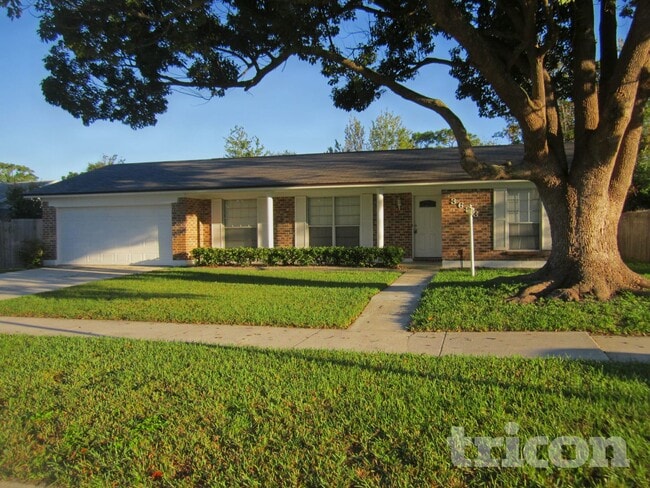 Building Photo - 3633 Bramble Road