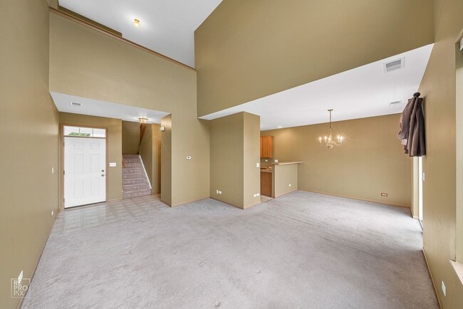 Building Photo - Two Story Two Bedroom Townhouse in Oswego