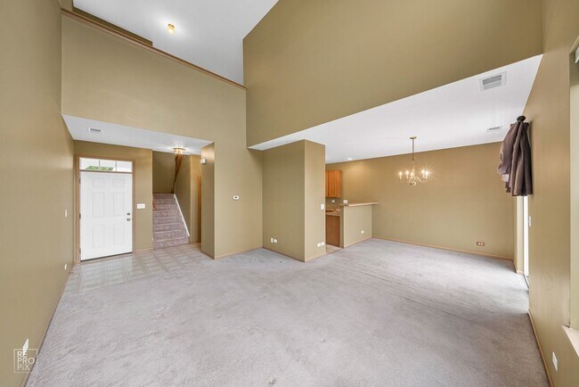 Foto del edificio - Two Story Two Bedroom Townhouse in Oswego