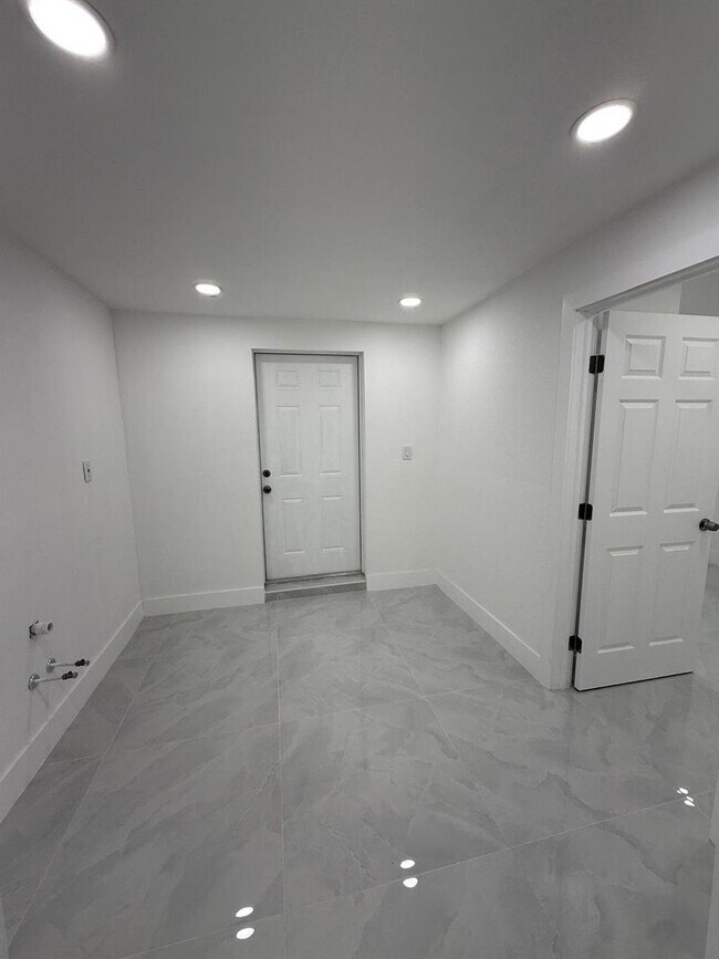 Foto del edificio - 4400 SW 36th St