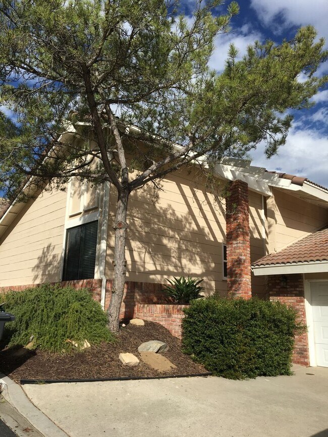 Foto del edificio - 4BD 2.5BA House located in Vineland Hills of Poway