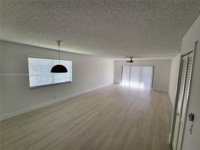 Building Photo - 0 Racquet Club Rd