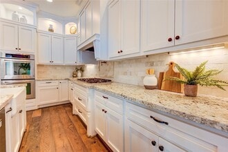 Building Photo - 1403 Wakefield Dr