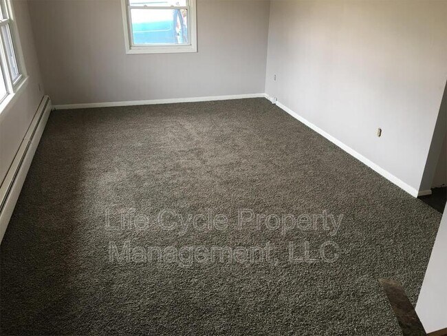 Foto del edificio - 3182 60th St SE