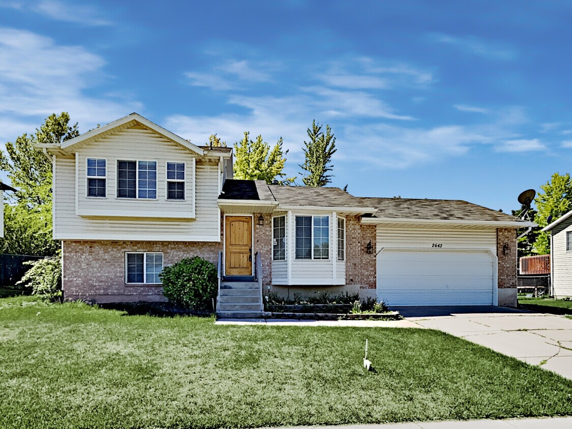 2643 W 3900 S House Rental in Roy, UT