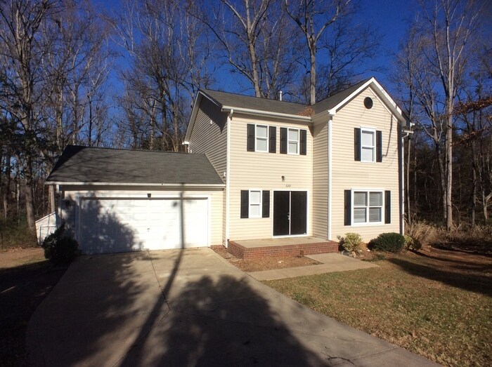 Foto principal - 6265 Branch Hill Cir