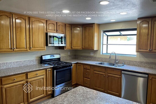 Foto del edificio - 11125 Arlington Ave