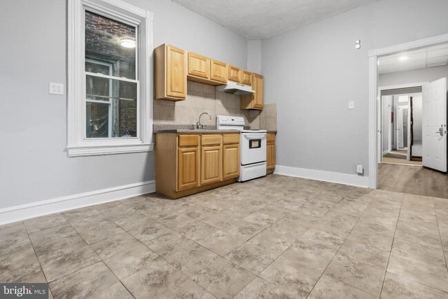 Foto del edificio - 3545 N 11th St