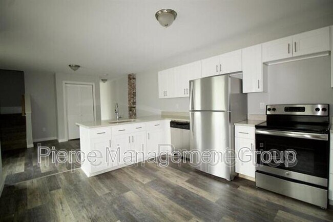 Building Photo - 59 S Spring St