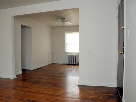 Sala de estar - Noble-Quilliams Apartments