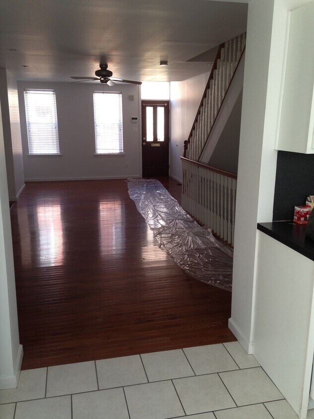 Foto principal - 1038 Mercy St