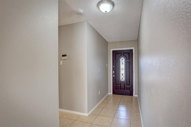 Building Photo - 420 Revolution Ln