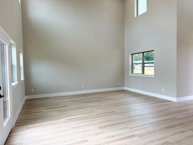 Foto del edificio - 2615 Liguria Ln