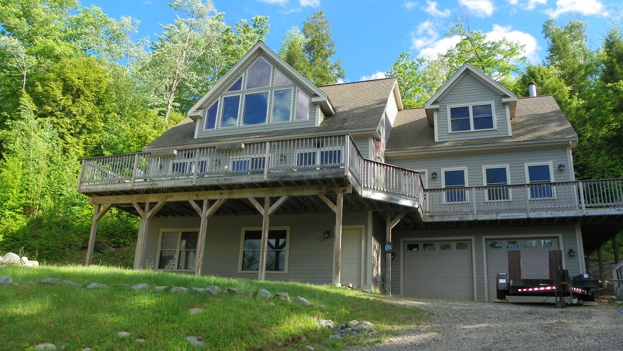 Foto principal - 41 Welch View Dr