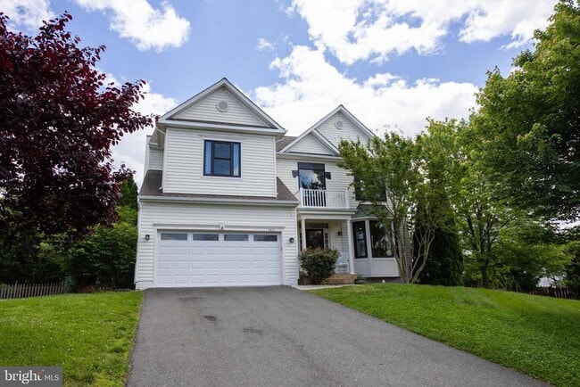 Foto del edificio - 1411 Campbell Ct NE