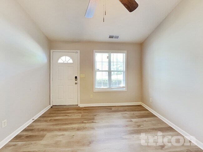 Foto del edificio - 82 Pinnacle Point Way