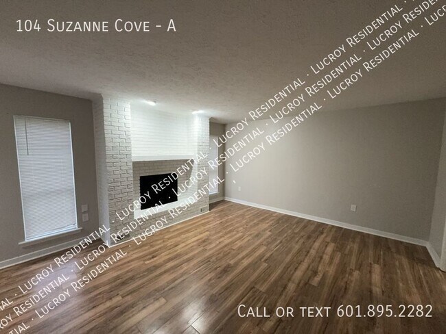 Foto del edificio - 104 Suzanne Cove