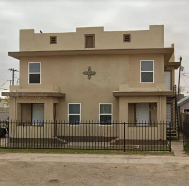 Building Photo - 110 W Alameda St