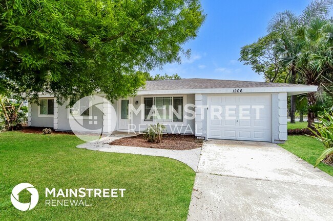 Building Photo - 1206 Cricket Dr NE