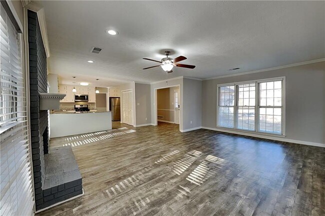 Foto del edificio - 1231 Tinderbox Ln