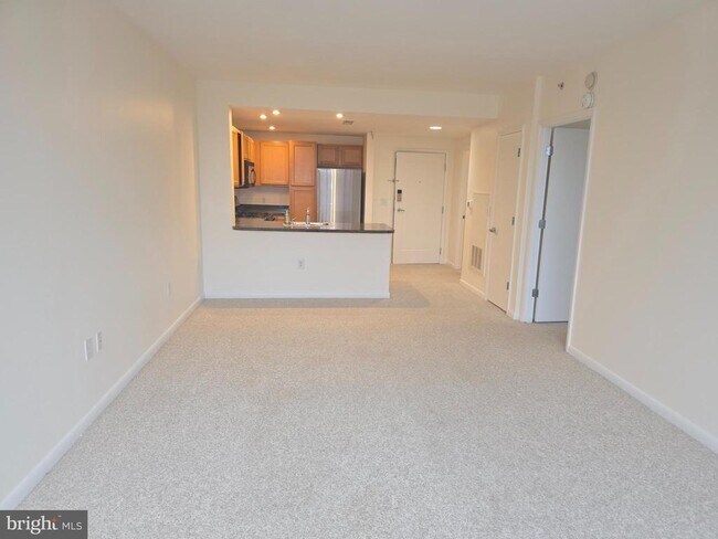 Foto del edificio - 350 G St SW