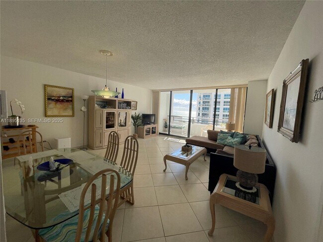 Foto del edificio - 3505 S Ocean Dr