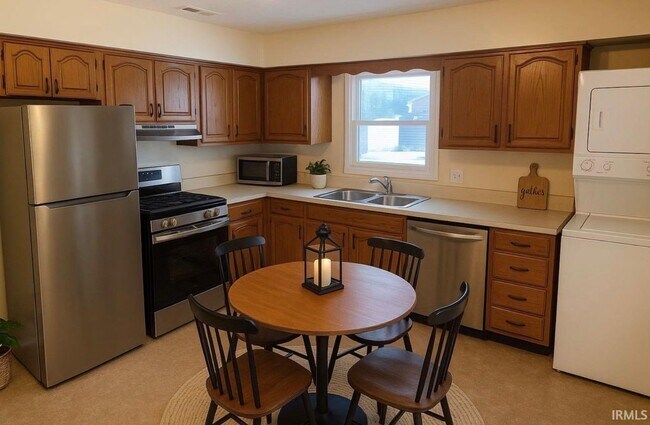 Foto del edificio - 10506 Oak Valley Rd