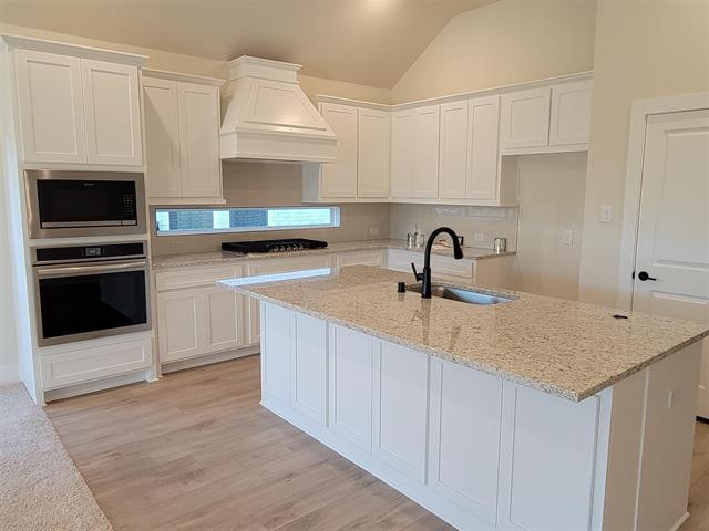 Foto del edificio - 6308 Mulberry Creek Ln