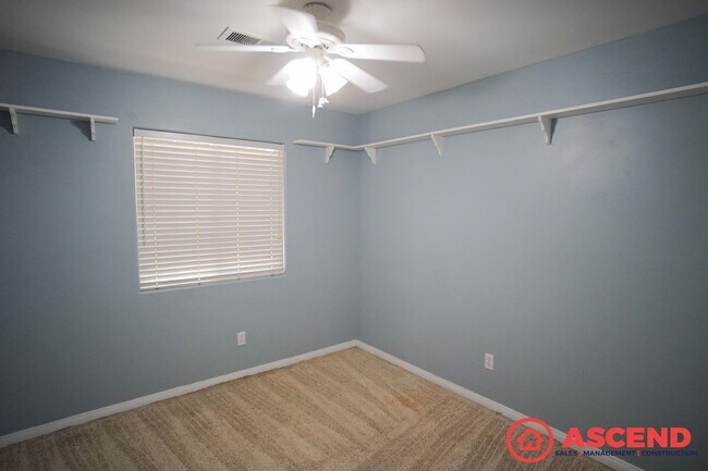 Building Photo - Lovely Home in Northwest Bakersfield