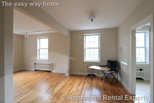 Foto del edificio - 1716 Cambridge St
