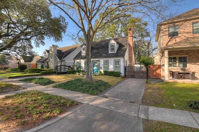 Building Photo - 5912 Auden St