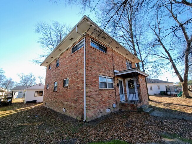 Building Photo - 209 Jefferson Ave