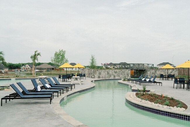 Foto del edificio - Meadowlark at Wildflower Ranch