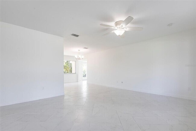 Foto del edificio - 7164 Gama Ct