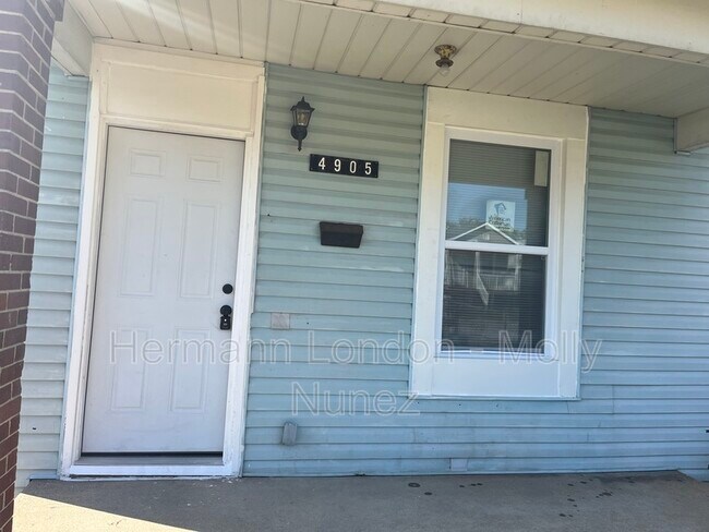 Building Photo - 4905 Emerson Ave