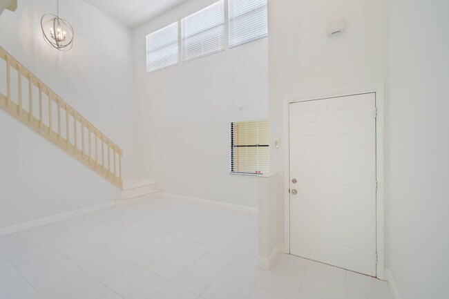 Building Photo - 12236 Sag Harbor Ct