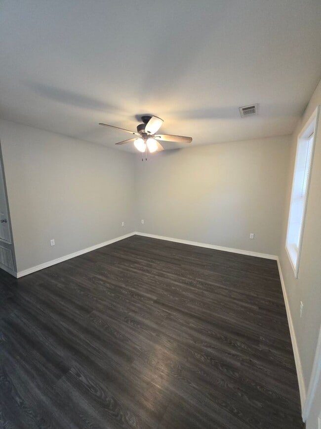 Foto del edificio - 2211 S Hartford Cove