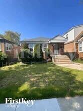 Building Photo - 2648 W 83rd St