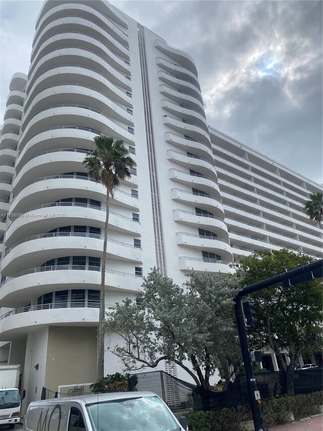 Building Photo - 5555 Collins Ave